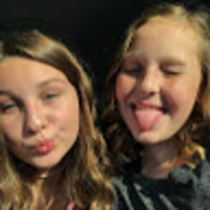 Meet your Posher, Isabel